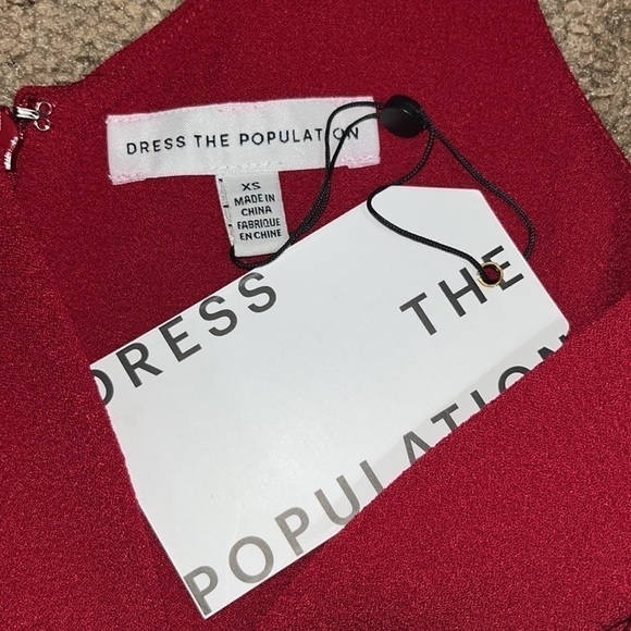 Dress The Population Lyla V-Neck Sleeveless Crepe Sheath Pencil Dress Garnet XS - Picture 10 of 12